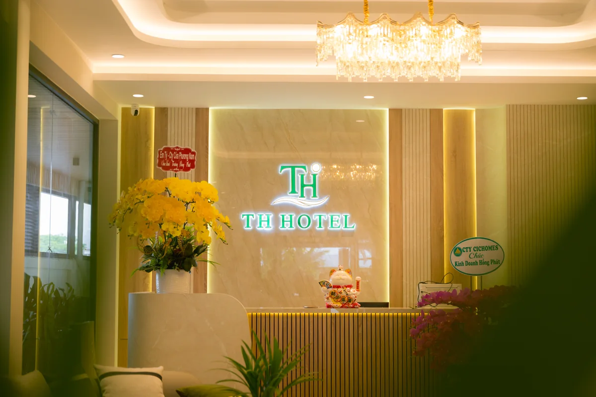 Quầy lễ tân TH Hotel Rạch Giá
